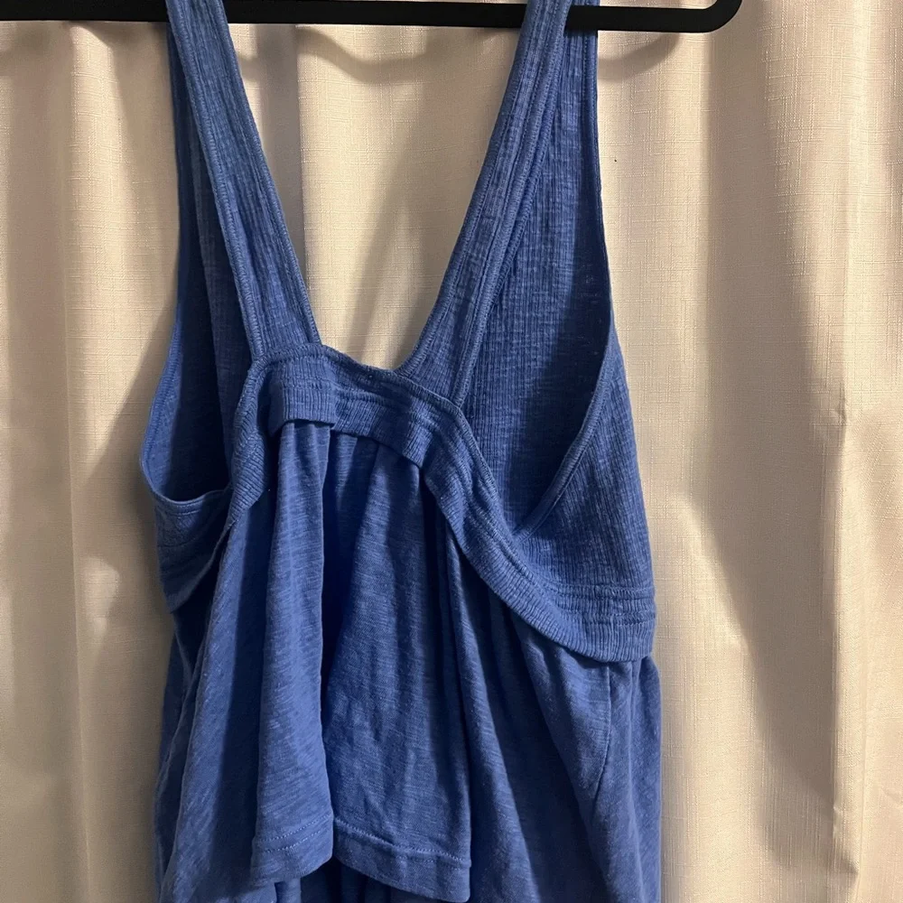 Free People Blue Sleeveless Deep V Babydoll Tank Calendula sz M NWT - Picture 4 of 4